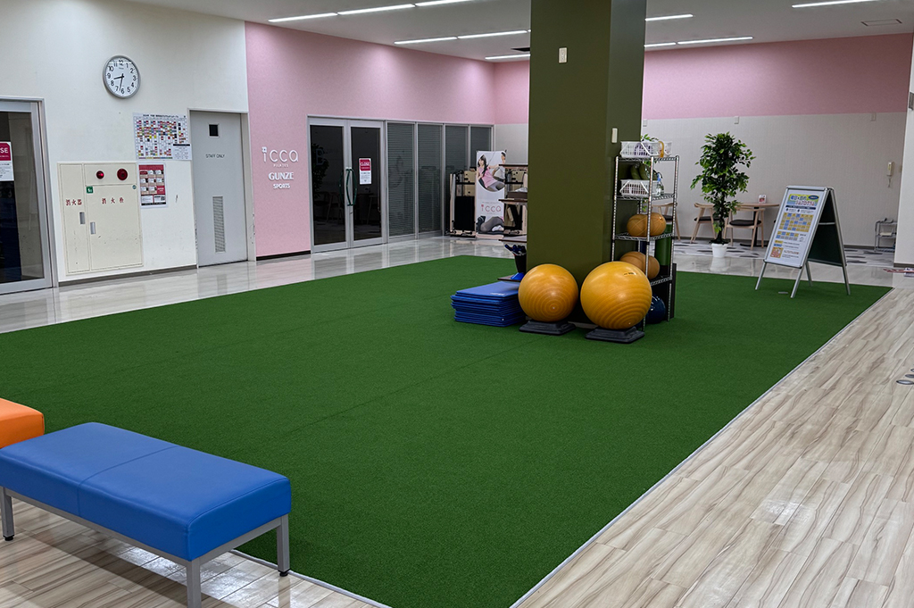 グンゼスポーツ南草津レイクブルー 芝生エリア