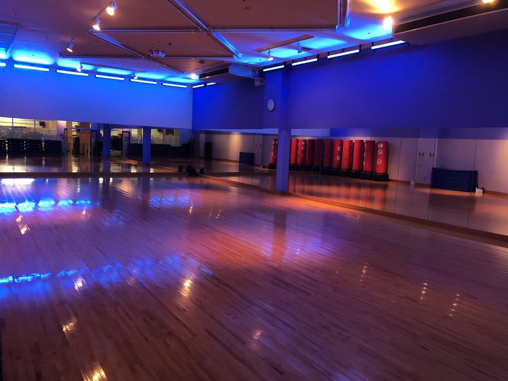 グンゼスポーツ西宮 スタジオ